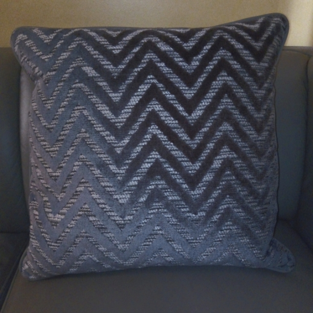 Pair of Gray Textured Zig Zag Pillows with Leather Trim NEW